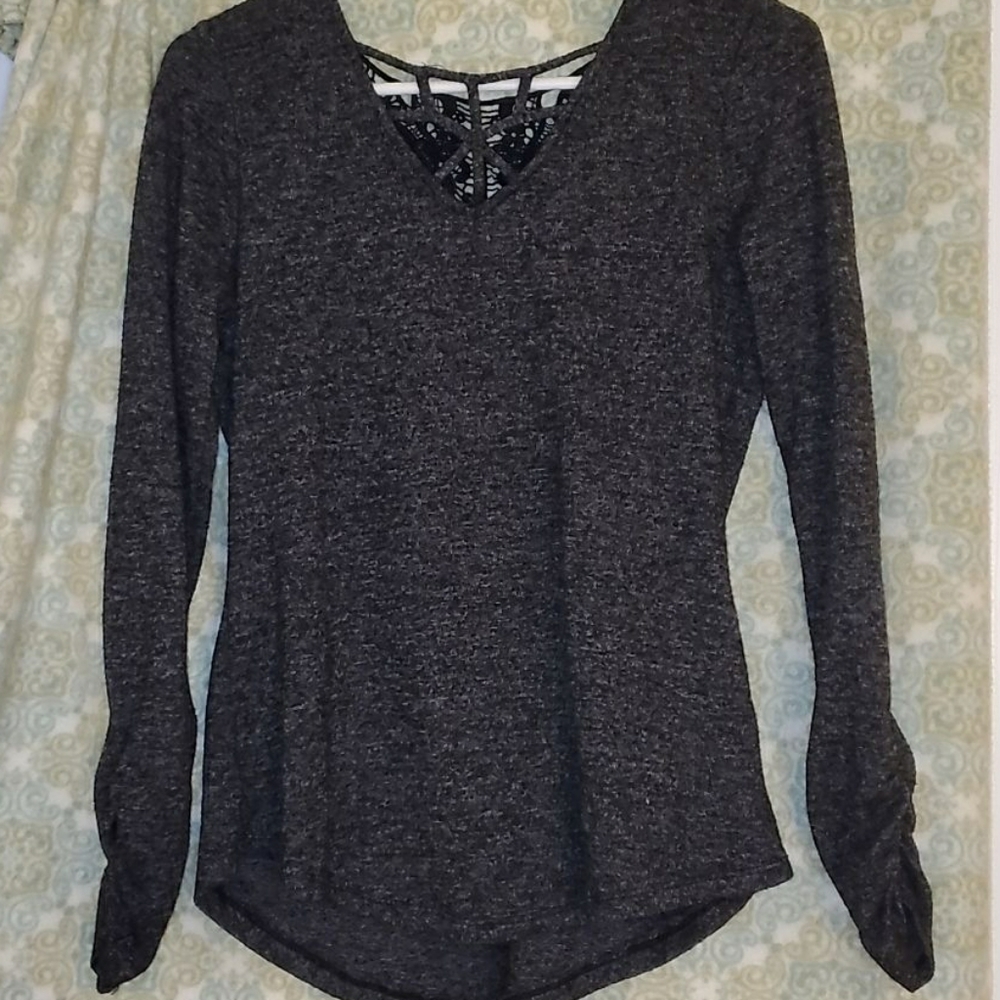 Long sleeve tee